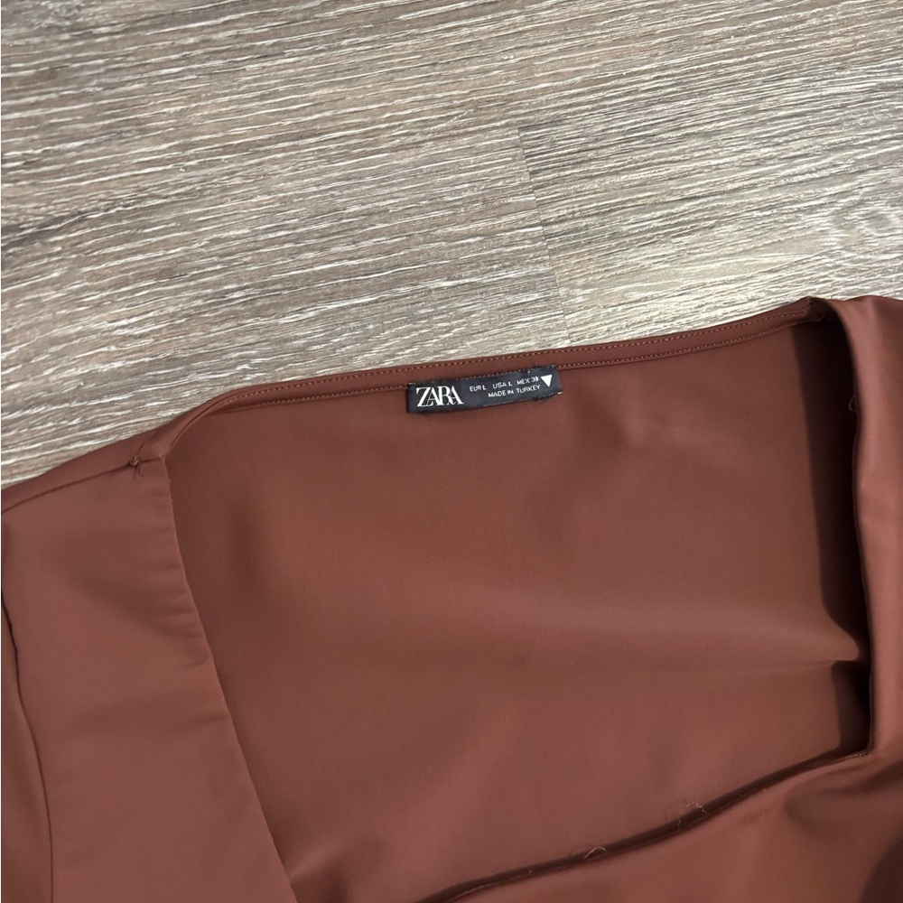 Zara Brown Ruched Top - Picture 2 of 4